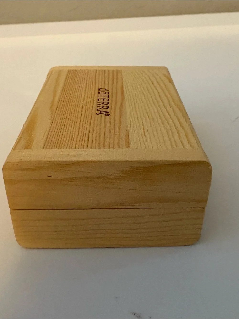 Doterra small wooden